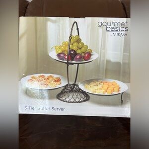 NWT Basics By Mikasa Collapsible Buffet Server